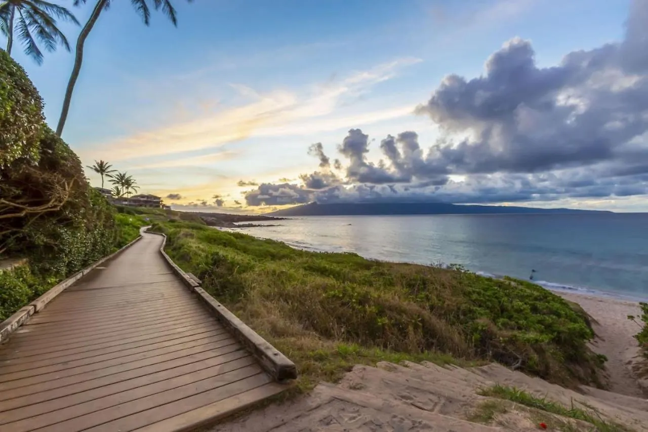 Gorgeous Kapalua Home With Views 卡哈纳 0*,